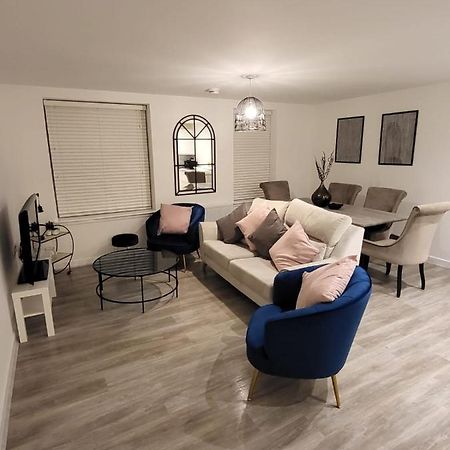 Gorgeous Apartment In The Town By Ap Management. กลาสโกว์ ภายนอก รูปภาพ